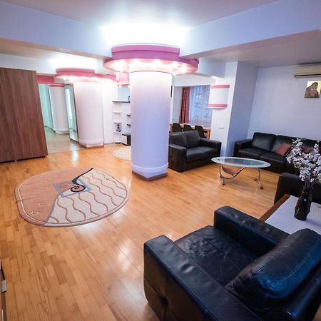 Cozy Apartment In Suceava Eksteriør bilde