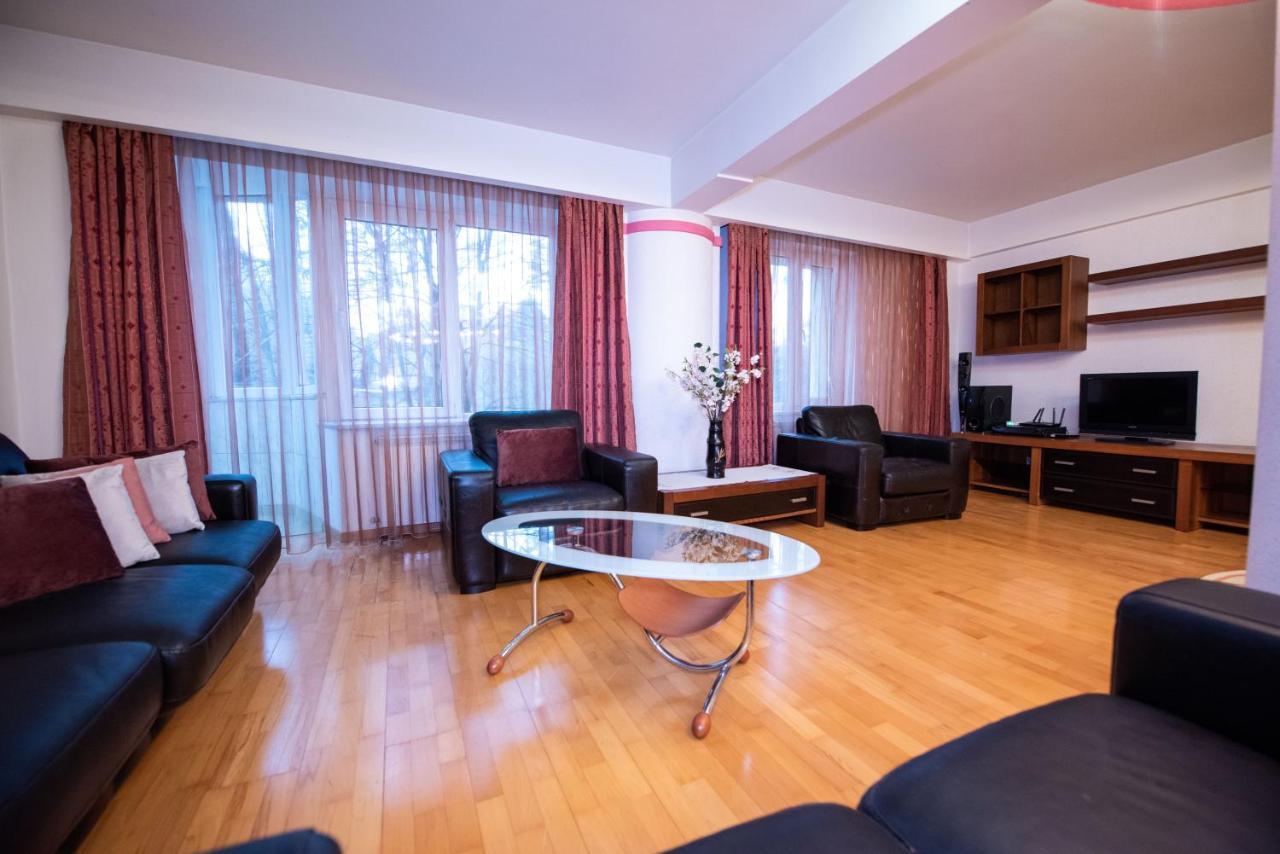 Cozy Apartment In Suceava Eksteriør bilde