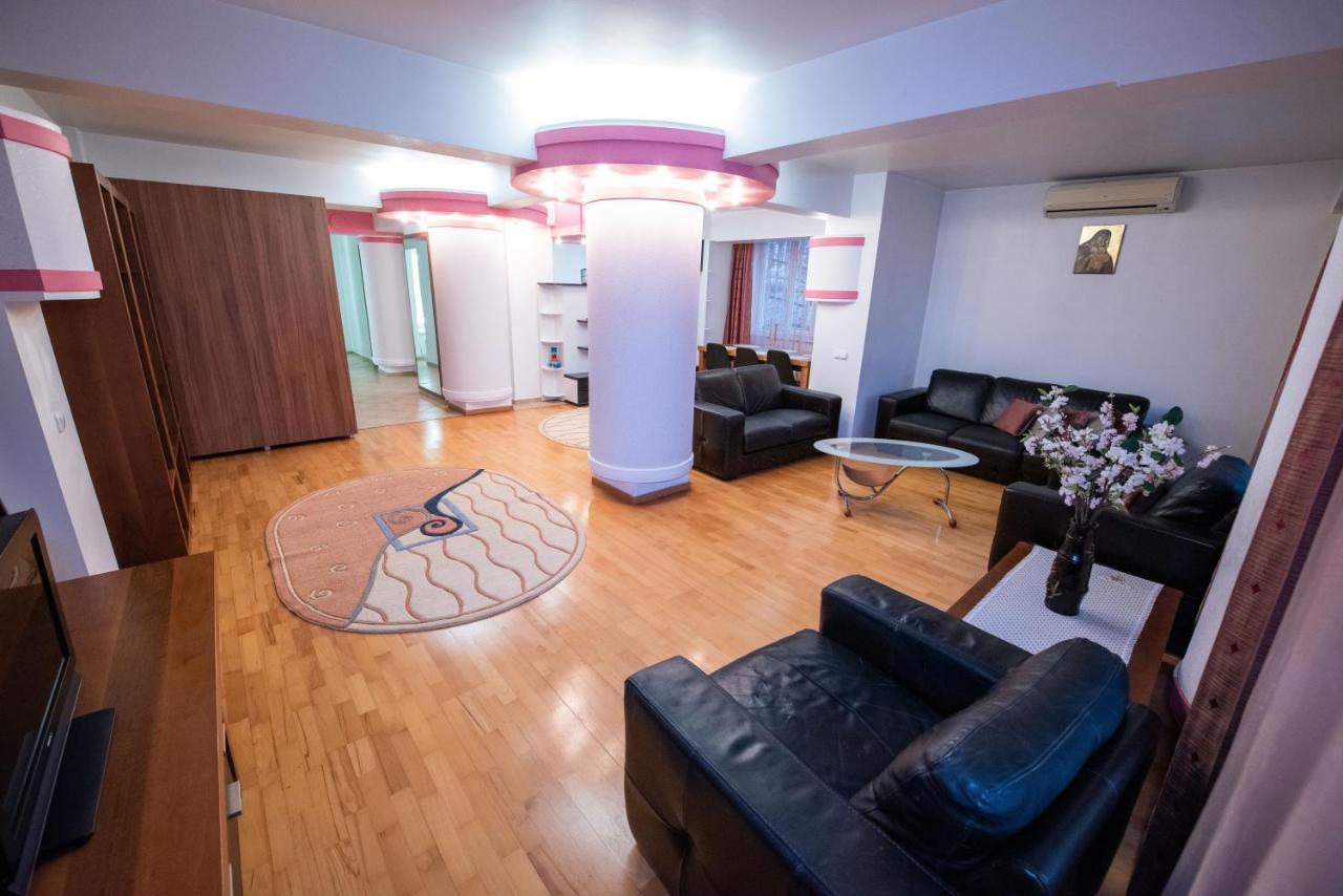 Cozy Apartment In Suceava Eksteriør bilde
